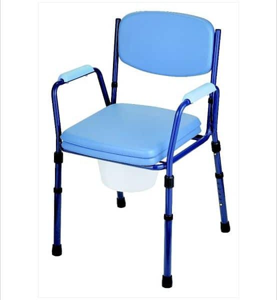 silla-inodoro-habitación