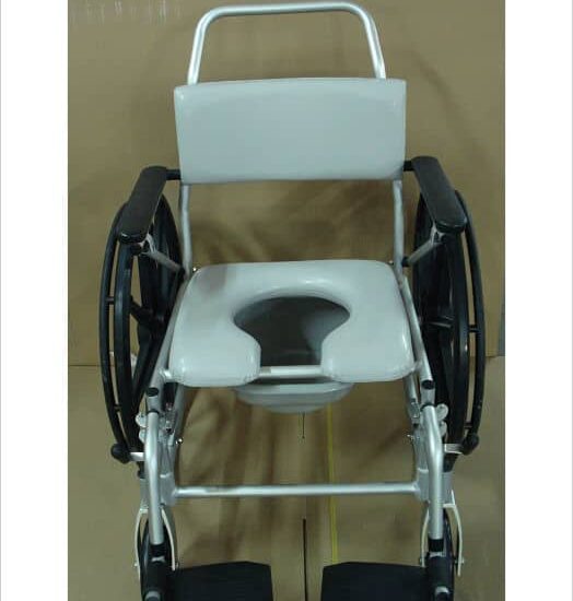 silla-ruedas-baño